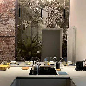 Niki O. Charme Apartment Parma